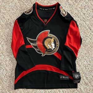 New Ottawa Senators Reverse Retro Women’s Fanatics Jersey Size Medium - NWT